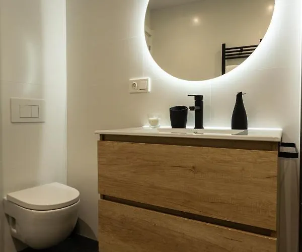 Piso De Diseno Con Vistas A La Ria. Appartamento