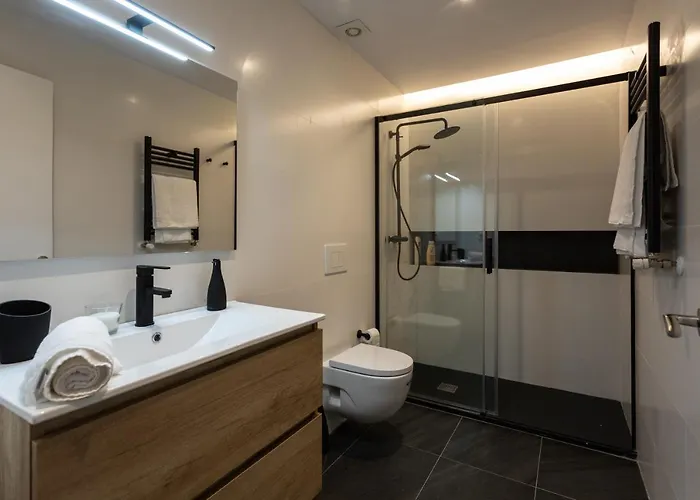 Lejlighed Piso De Diseno Con Vistas A La Ria.