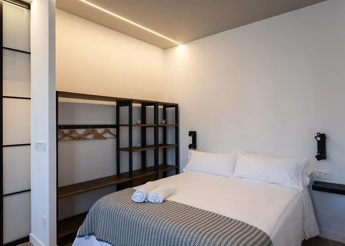 Piso De Diseno Con Vistas A La Ria.