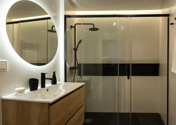 Piso De Diseno Con Vistas A La Ria. Lejlighed